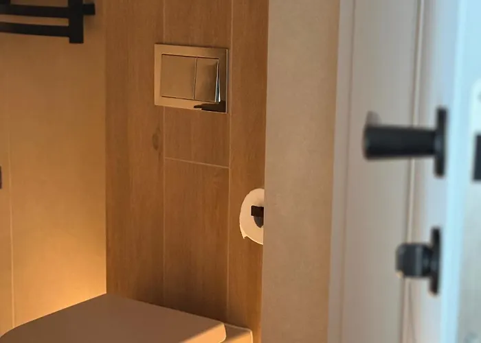 Modern Zauniaus Self Check-in Klaipeda