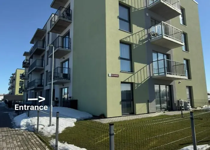 Modern Zauniaus Self Check-in Klaipeda